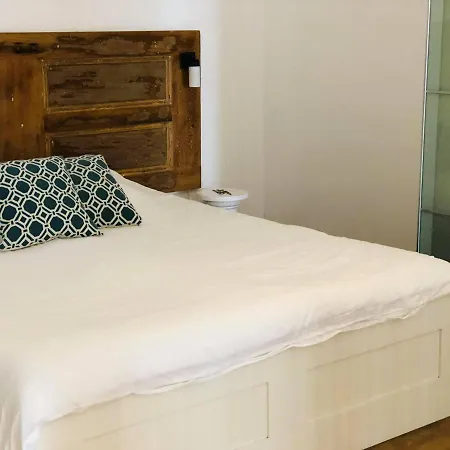 Red Bird Studio Apartmán Horta (Azores)
